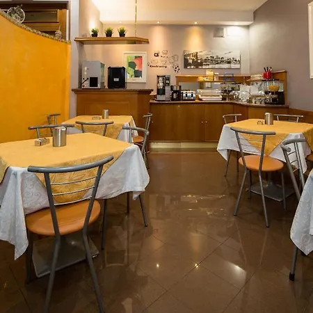 Hotel Angelica  Stazione Santa Maria Novella Firenze