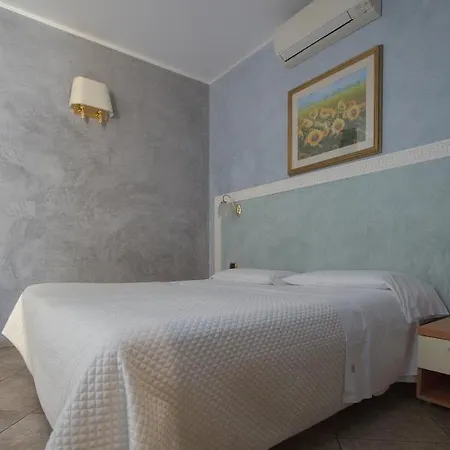 Angelica  Stazione Santa Maria Novella Hotel