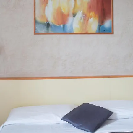 Angelica  Stazione Santa Maria Novella Hotel